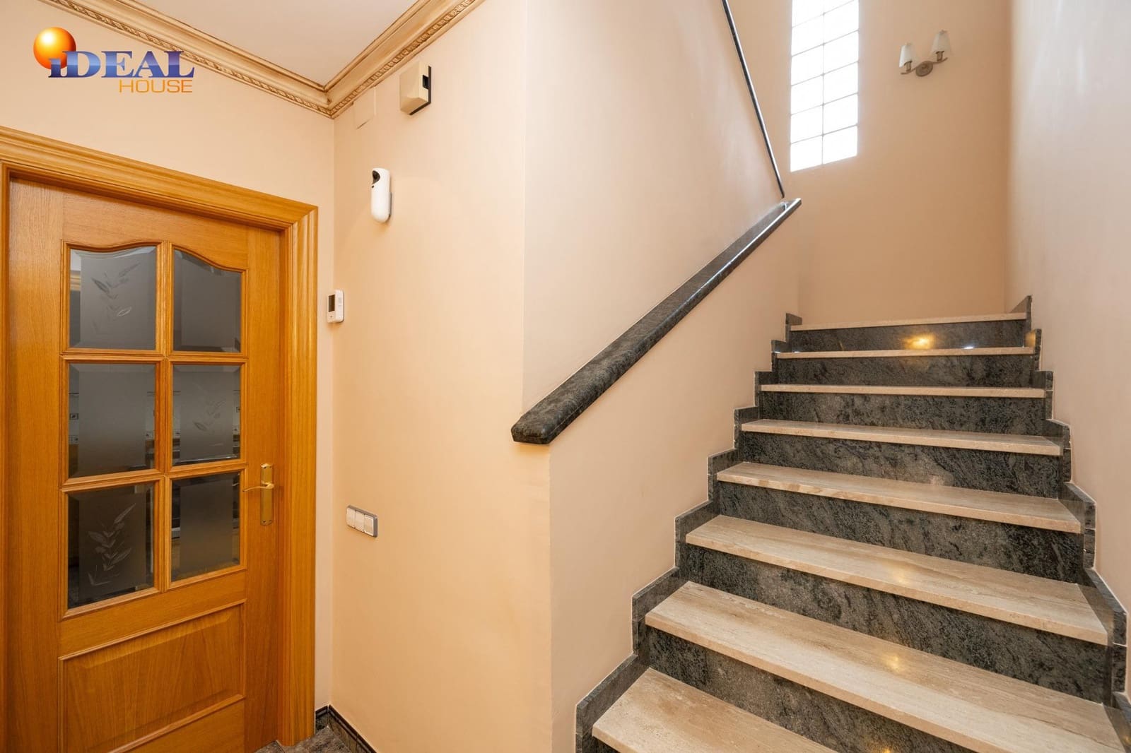 4 bedroom Terraced Villa for sale in Salar - € 148,500 (Ref: 9433949)