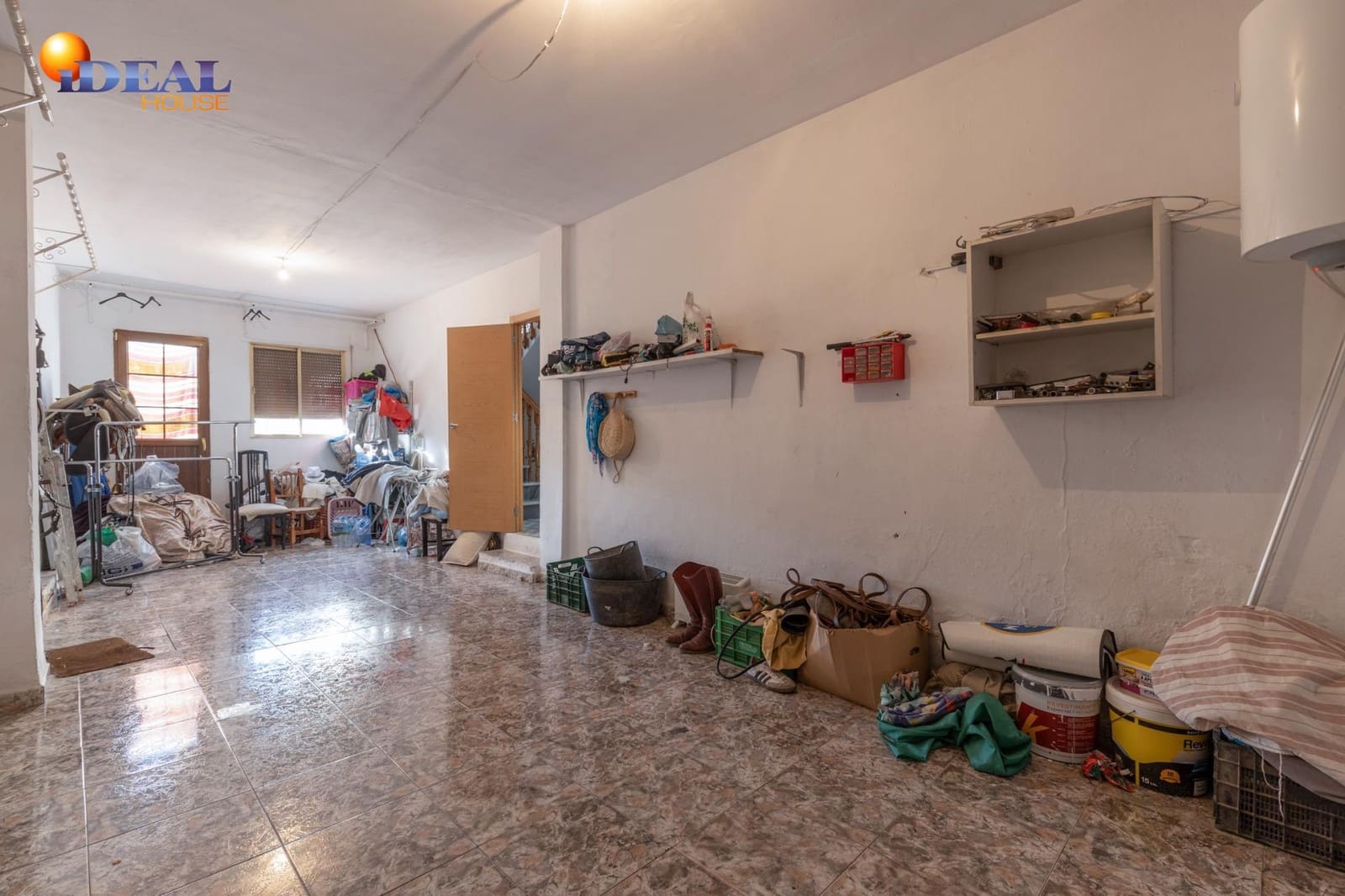 4 bedroom Townhouse for sale in Illora with garage - € 160,000 (Ref: 9433951)