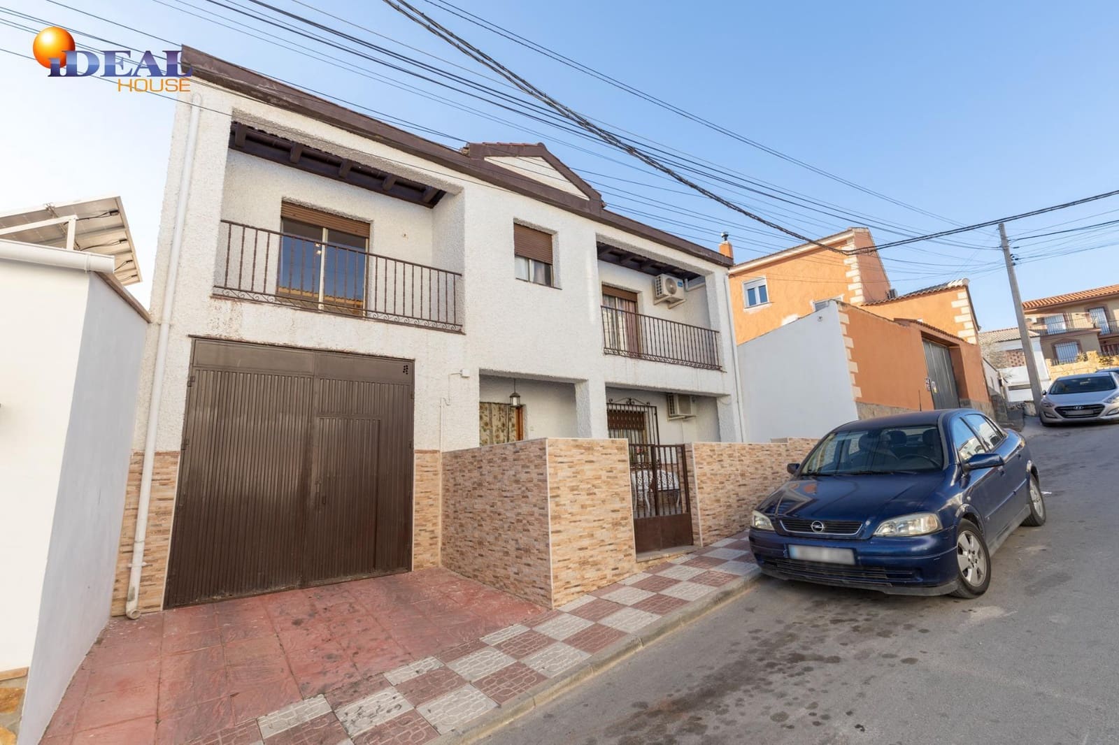 4 bedroom Townhouse for sale in Illora with garage - € 160,000 (Ref: 9433951)