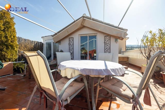 2 quarto Penthouse para venda em La Zubia - 169 000 € (Ref: 9433952)