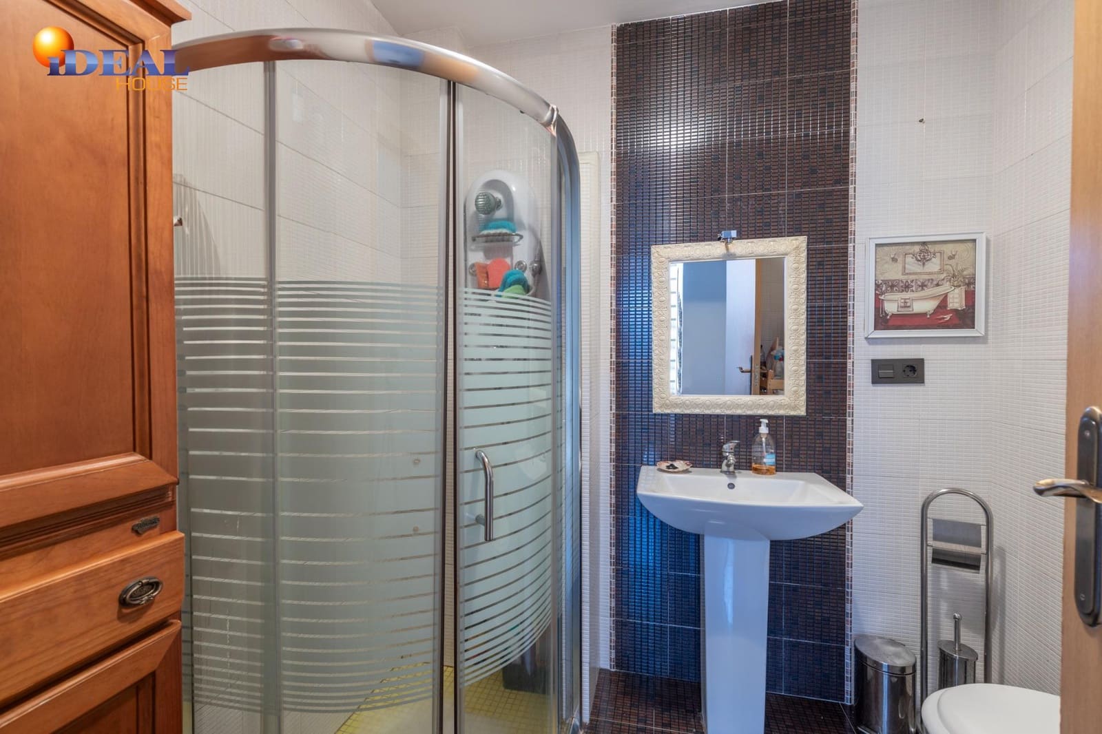 Piso de 3 habitaciones en Illora en venta con garaje - 125.000 € (Ref: 9433954)