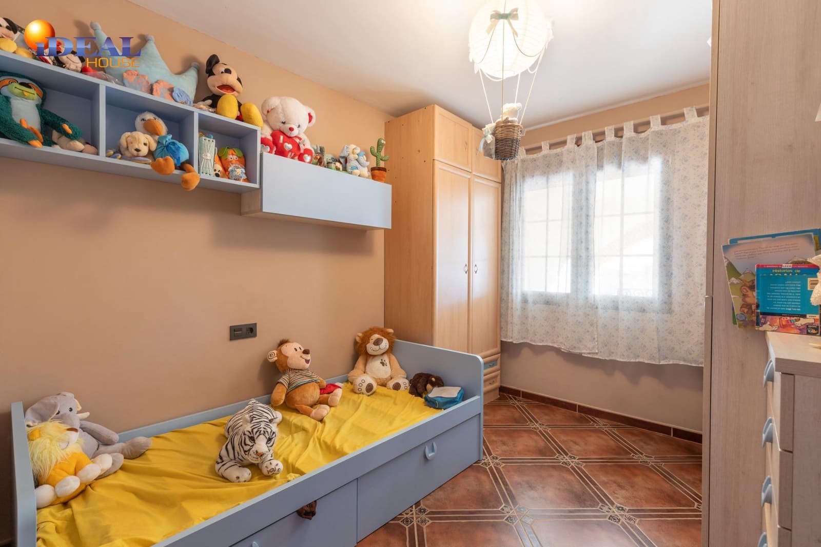 Piso de 3 habitaciones en Illora en venta con garaje - 125.000 € (Ref: 9433954)