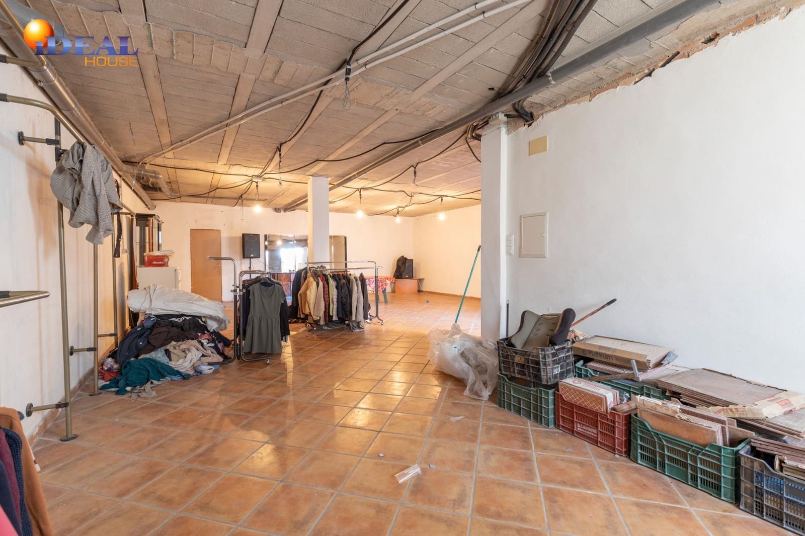 Piso de 3 habitaciones en Illora en venta con garaje - 125.000 € (Ref: 9433954)