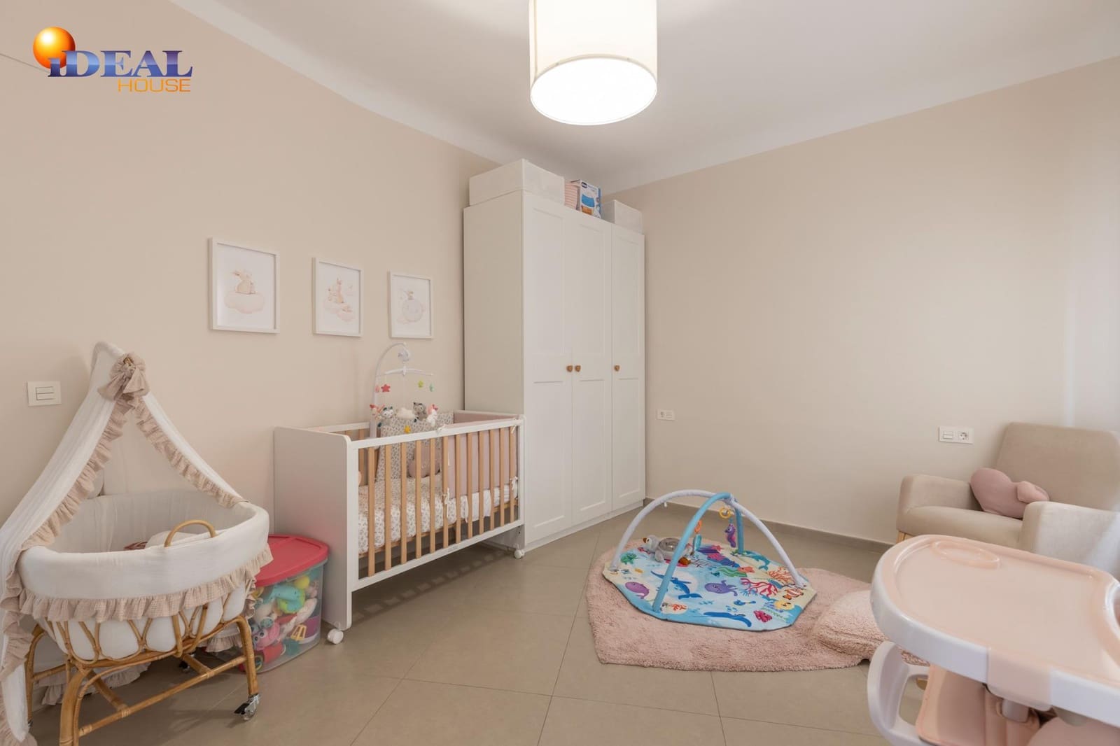 3 bedroom Flat for sale in Granada city - € 499,000 (Ref: 9433956)