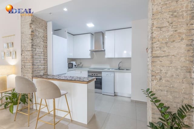 3 makuuhuone Asunto myytävänä paikassa Centro, Granada kaupunki - 499 000 € (Ref: 9433956)