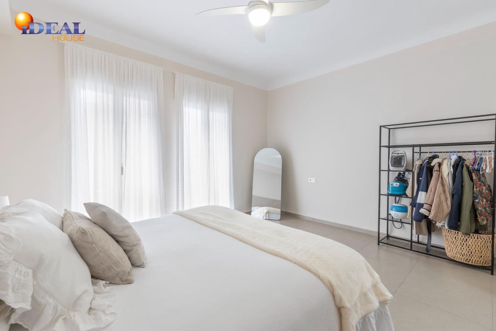 3 bedroom Flat for sale in Granada city - € 499,000 (Ref: 9433956)