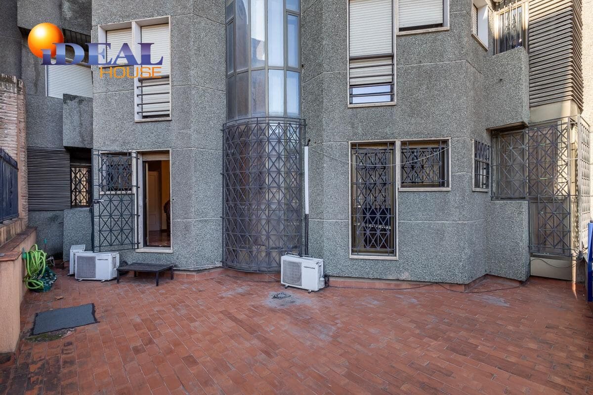 3 bedroom Flat for sale in Granada city - € 360,000 (Ref: 9433957)