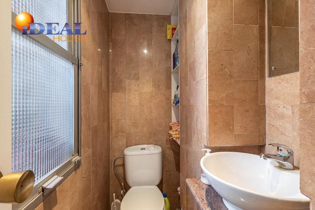 3 bedroom Flat for sale in Granada city - € 360,000 (Ref: 9433957)