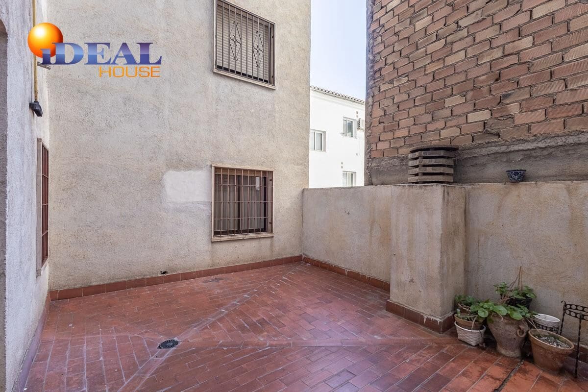 3 bedroom Flat for sale in Granada city - € 360,000 (Ref: 9433957)