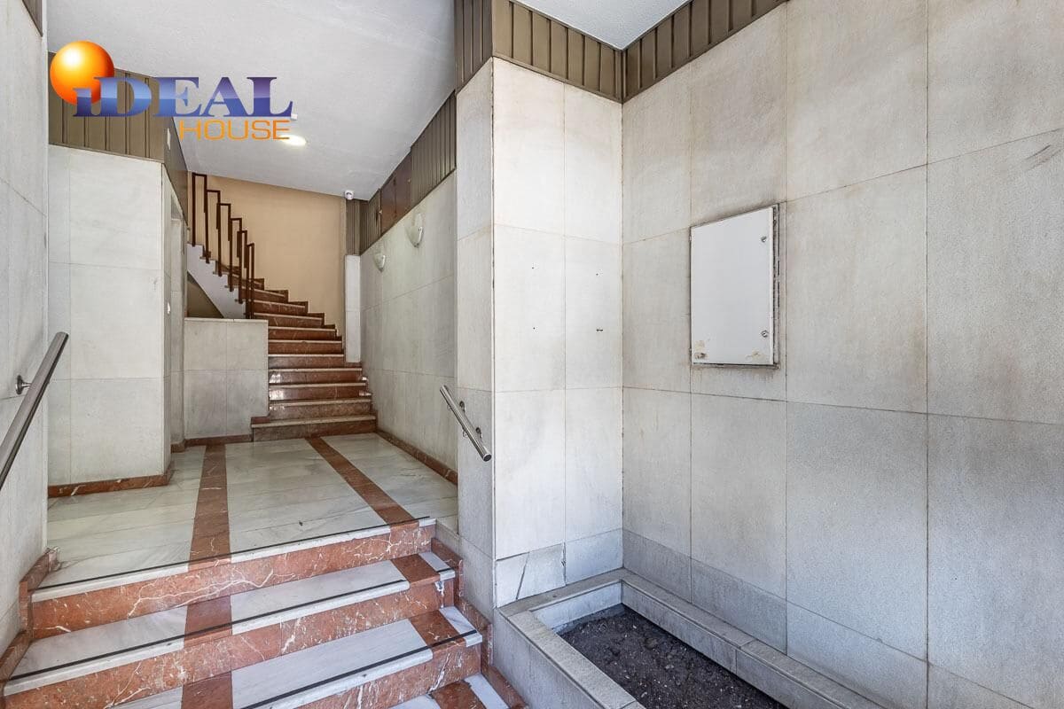 3 bedroom Flat for sale in Granada city - € 360,000 (Ref: 9433957)