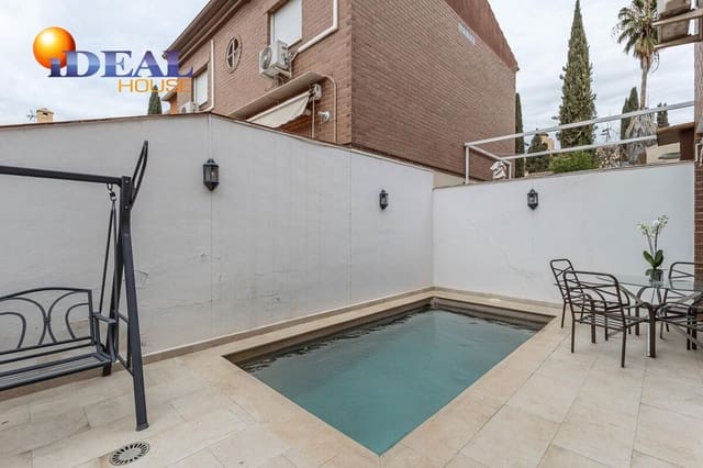 4 camera da letto Villetta a Schiera in vendita in Granada città con piscina garage - 429.000 € (Rif: 9433961)