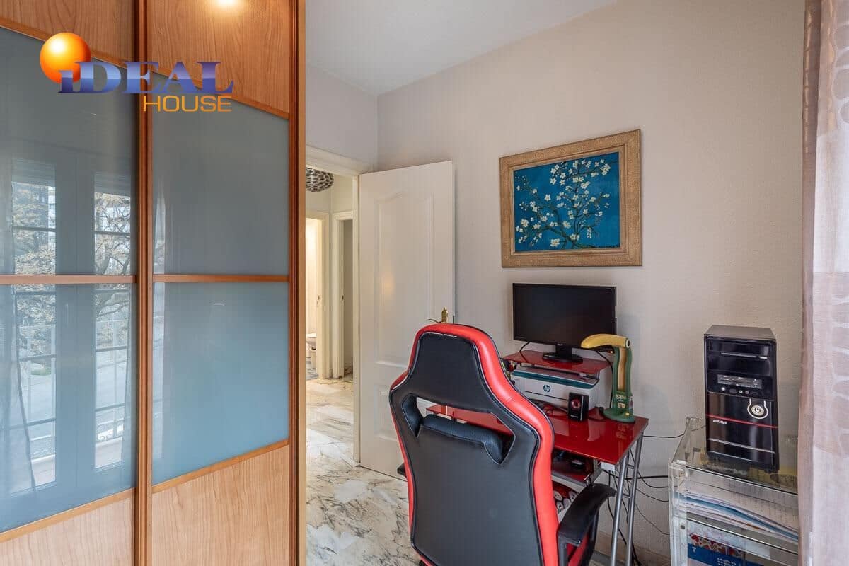 4 camera da letto Villetta a Schiera in vendita in Granada citta con piscina garage - 429.000 € (Rif: 9433961)