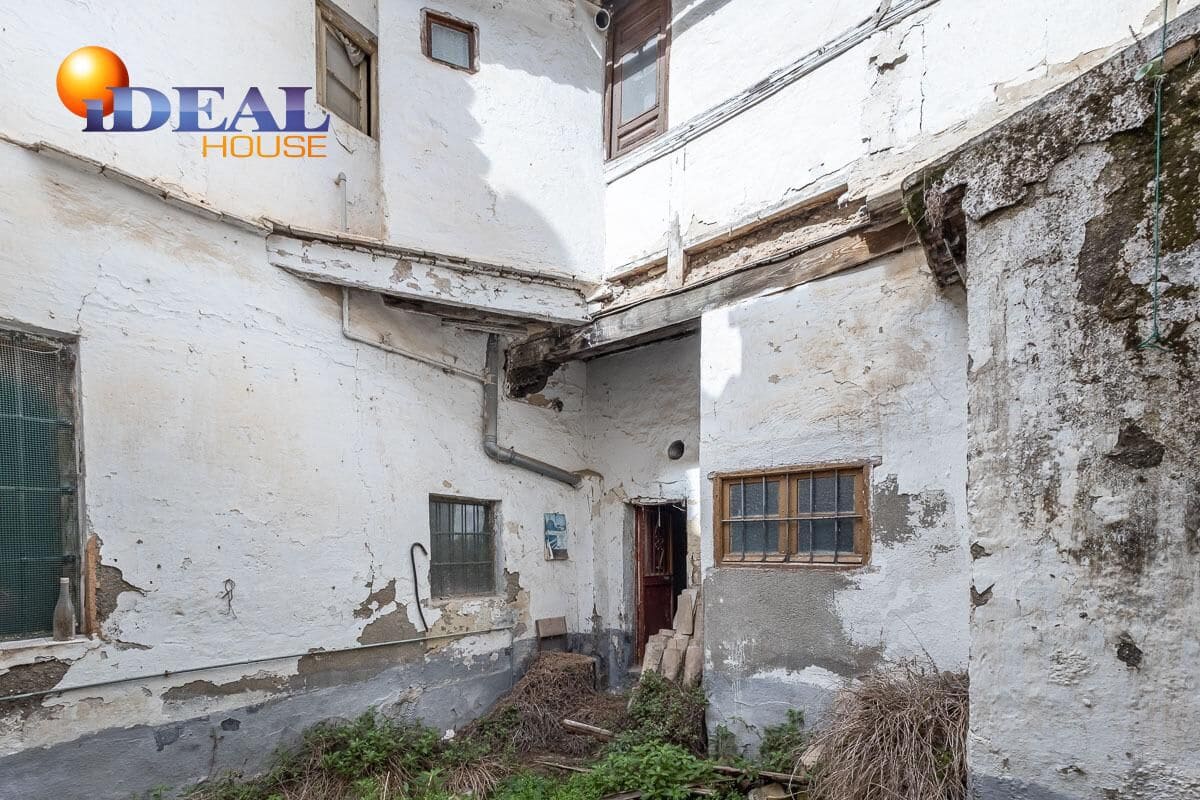 8 soverom Hotell til salgs i Granada by - € 621 000 (Ref: 9433962)