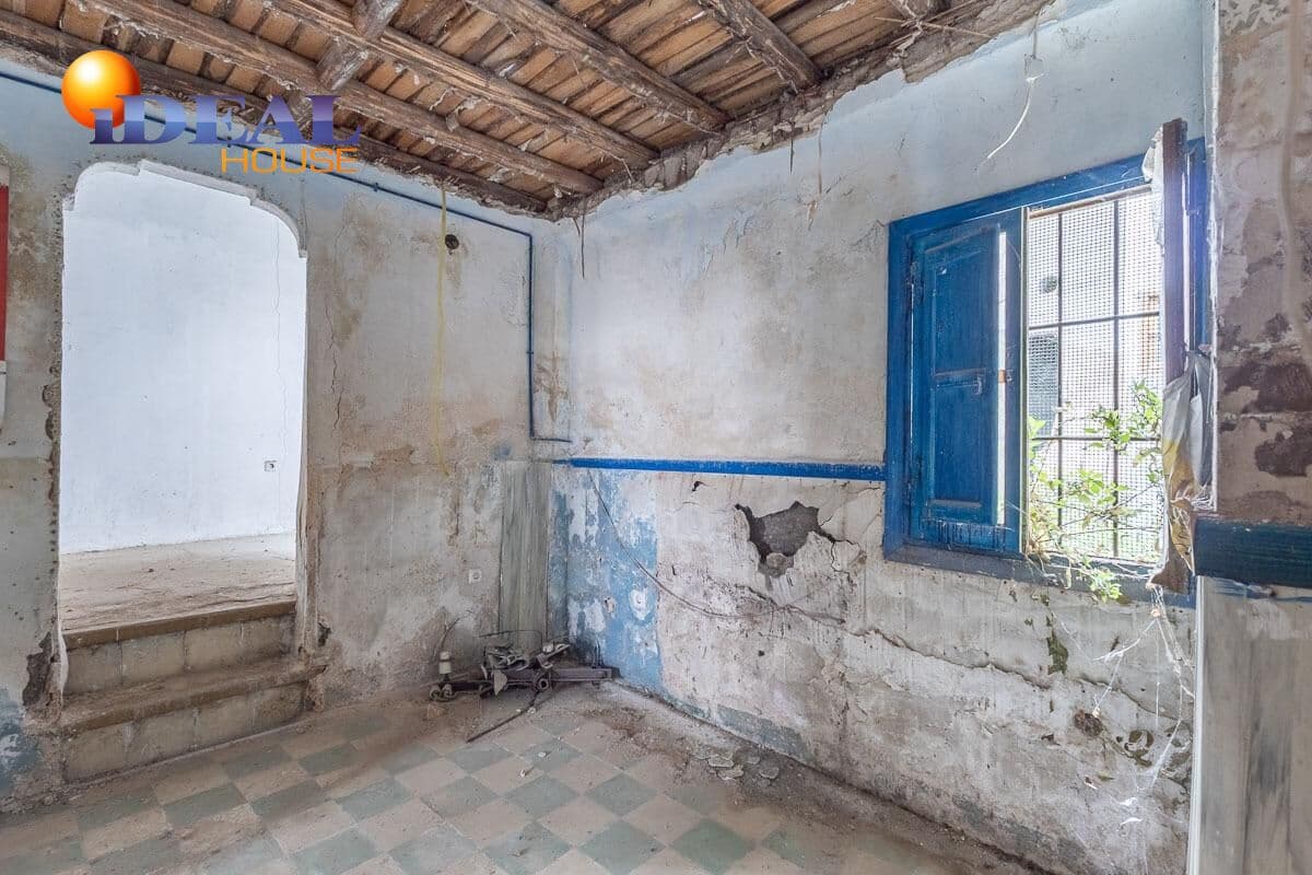 8 soverom Hotell til salgs i Granada by - € 621 000 (Ref: 9433962)