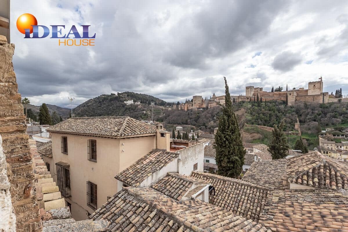 8 soverom Hotell til salgs i Granada by - € 621 000 (Ref: 9433962)