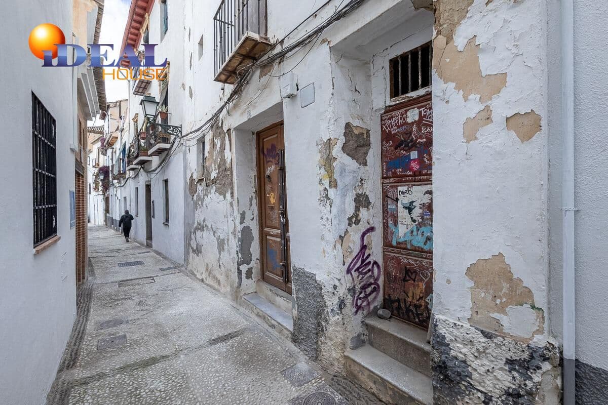 8 soverom Hotell til salgs i Granada by - € 621 000 (Ref: 9433962)