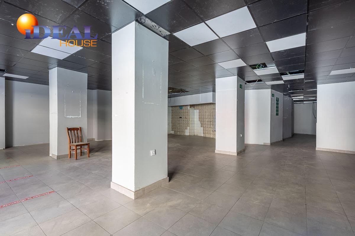 Gewerbe zu verkaufen in Granada Stadt - 950.000 € (Ref: 9433964)