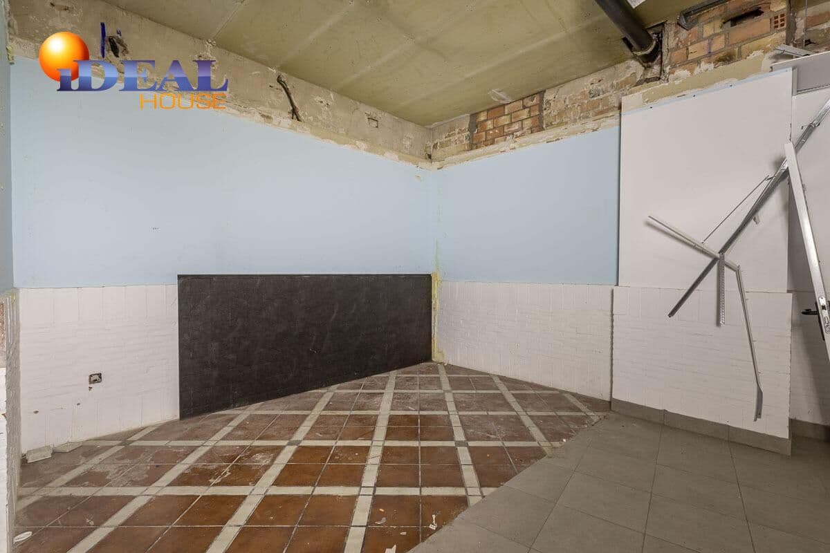 Gewerbe zu verkaufen in Granada Stadt - 950.000 € (Ref: 9433964)