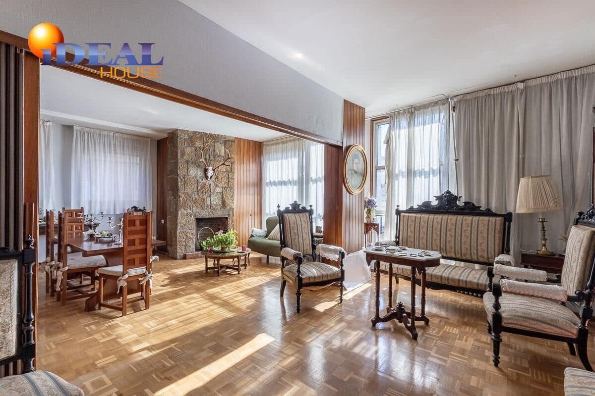 6 bedroom Flat for sale in Granada city - € 829,000 (Ref: 9433965)