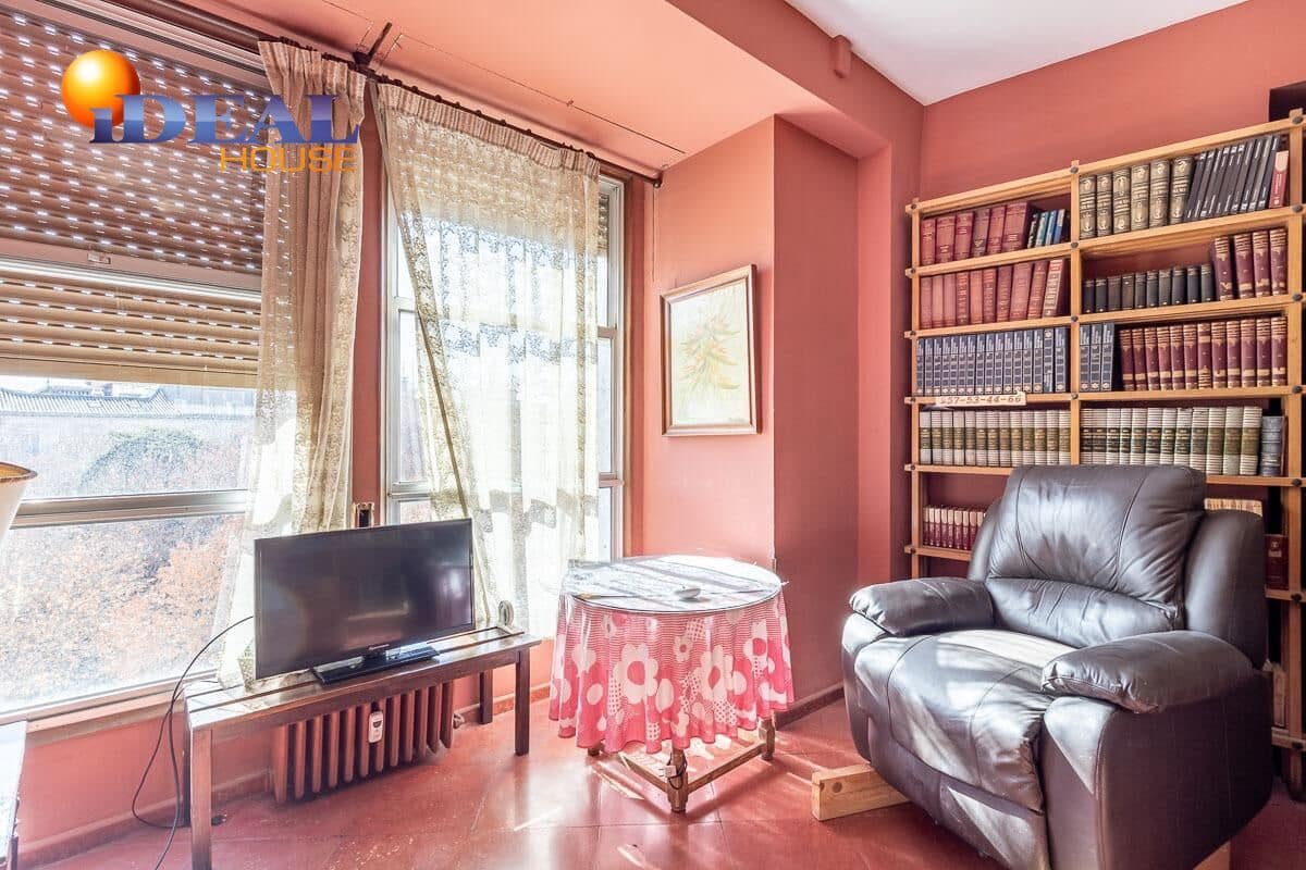 6 bedroom Flat for sale in Granada city - € 829,000 (Ref: 9433965)