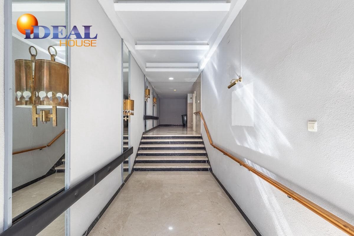 6 bedroom Flat for sale in Granada city - € 829,000 (Ref: 9433965)