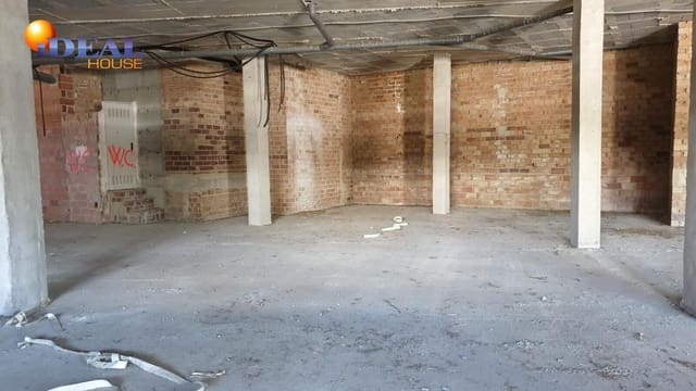 Comercial para venda em Santa Fe com garagem - 238 500 € (Ref: 9433967)