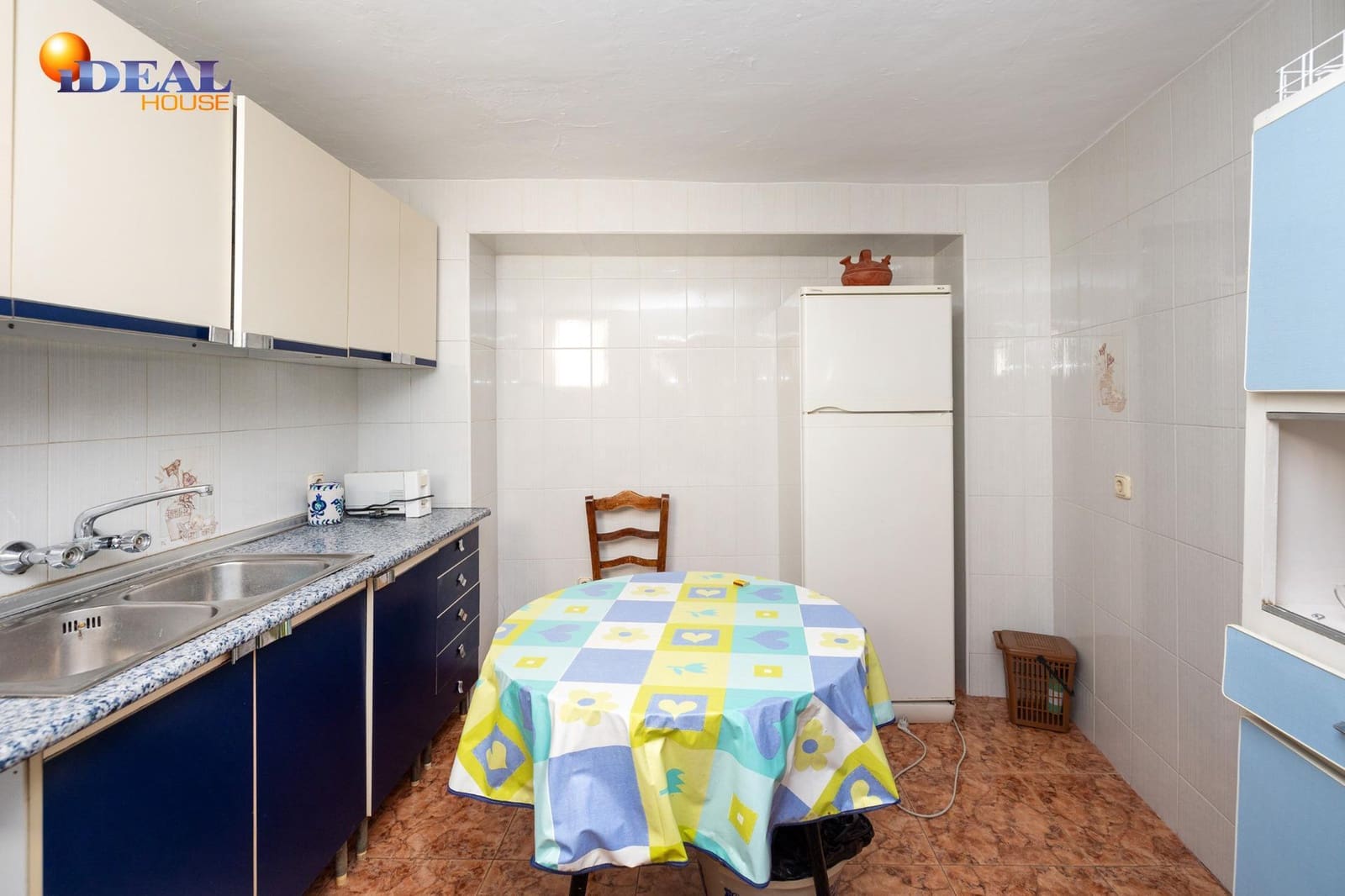 4 soveværelse Byhus til salg i Albunuelas - € 73.000 (Ref: 9433970)