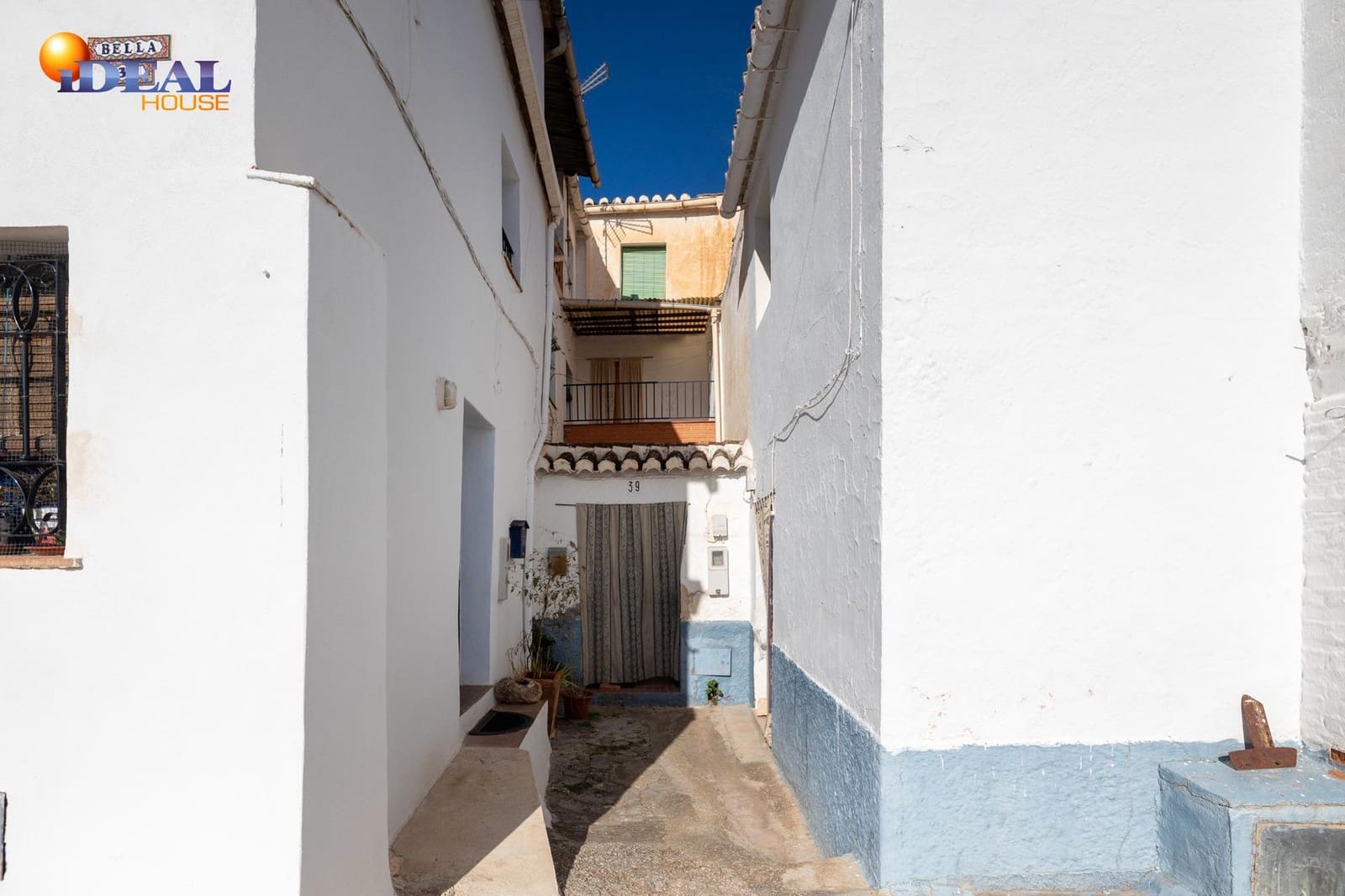 4 soveværelse Byhus til salg i Albunuelas - € 73.000 (Ref: 9433970)