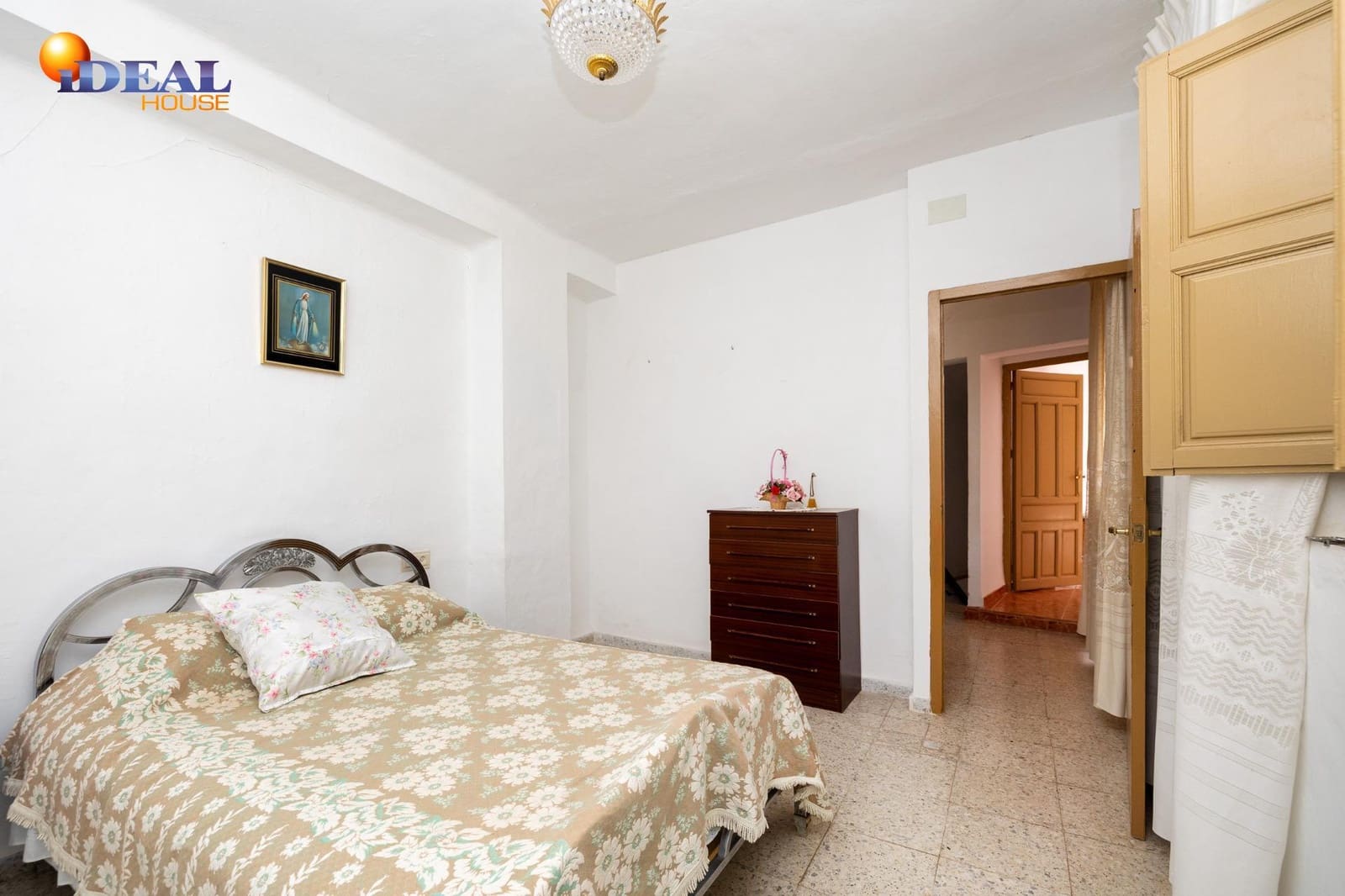 4 soveværelse Byhus til salg i Albunuelas - € 73.000 (Ref: 9433970)