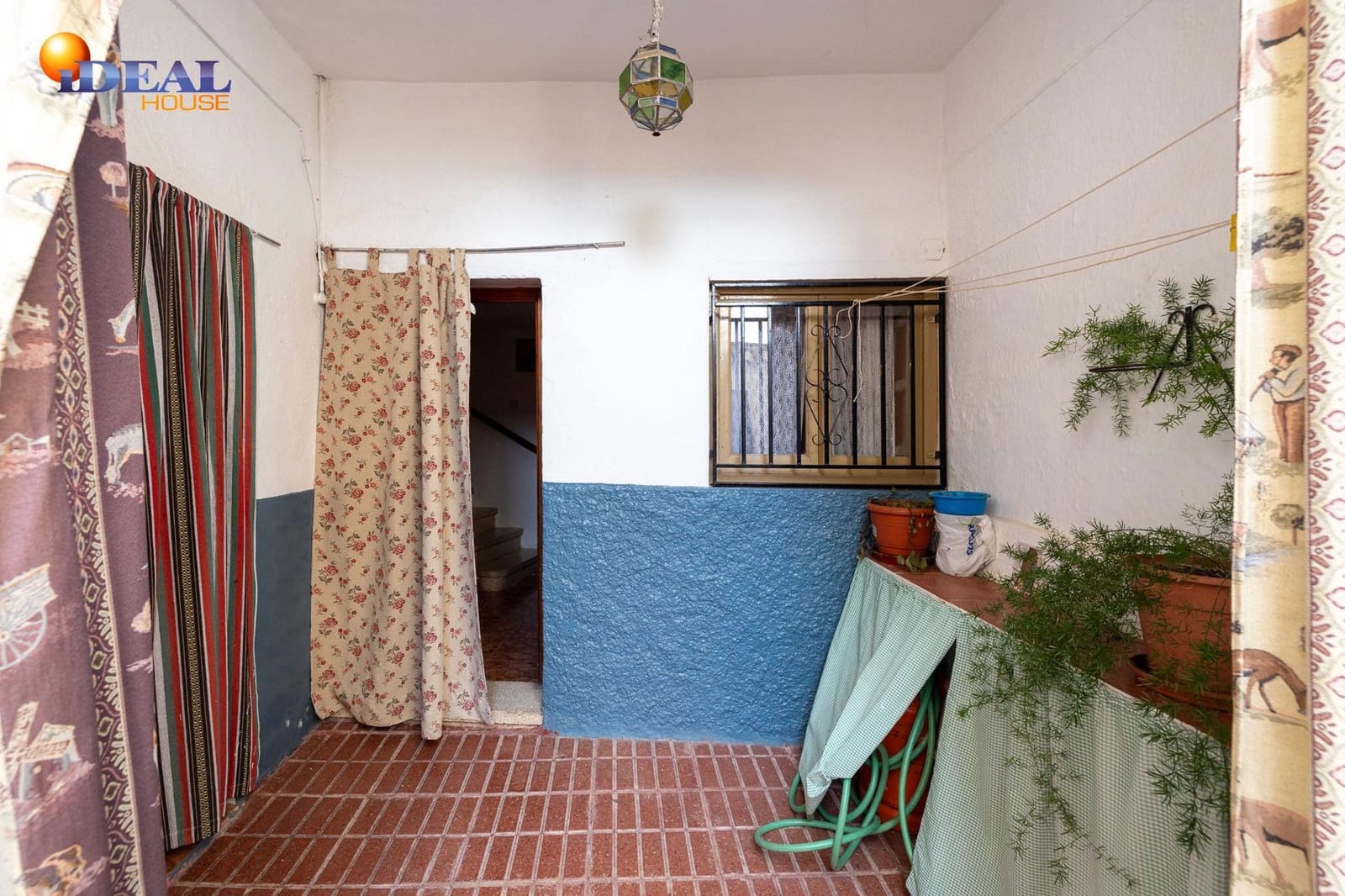 4 soveværelse Byhus til salg i Albunuelas - € 73.000 (Ref: 9433970)