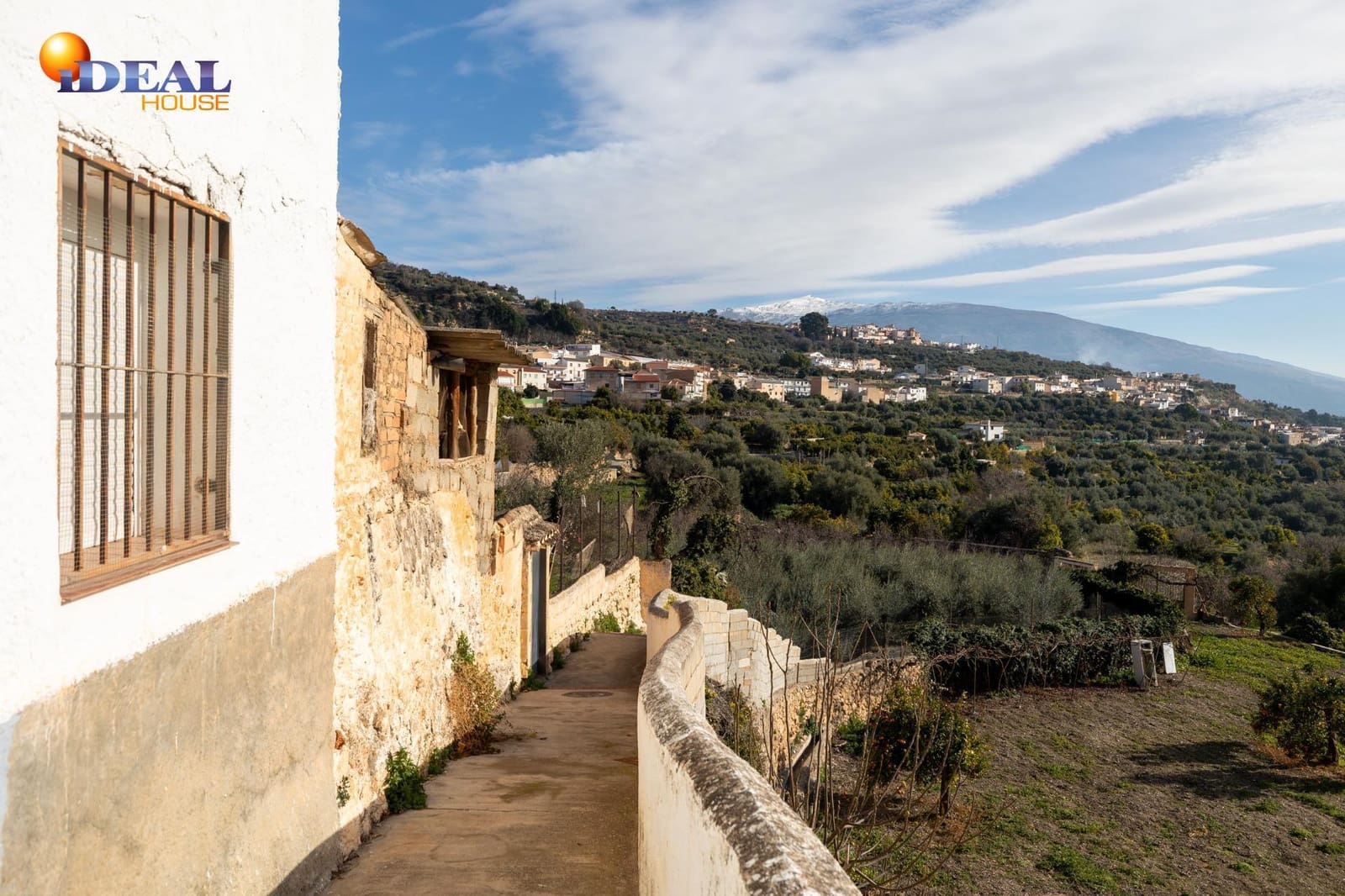 4 soveværelse Byhus til salg i Albunuelas - € 73.000 (Ref: 9433970)