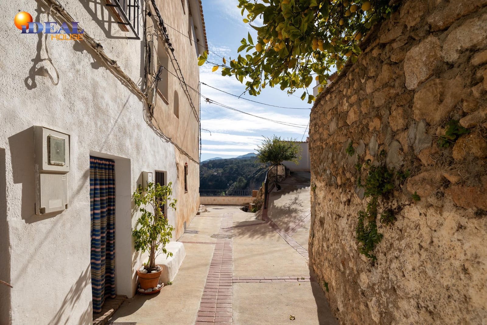 4 soveværelse Byhus til salg i Albunuelas - € 73.000 (Ref: 9433970)