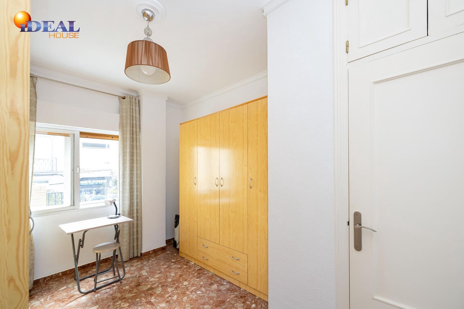 3 sovrum Lägenhet till salu i Armilla med garage - 298 000 € (Ref: 9433972)