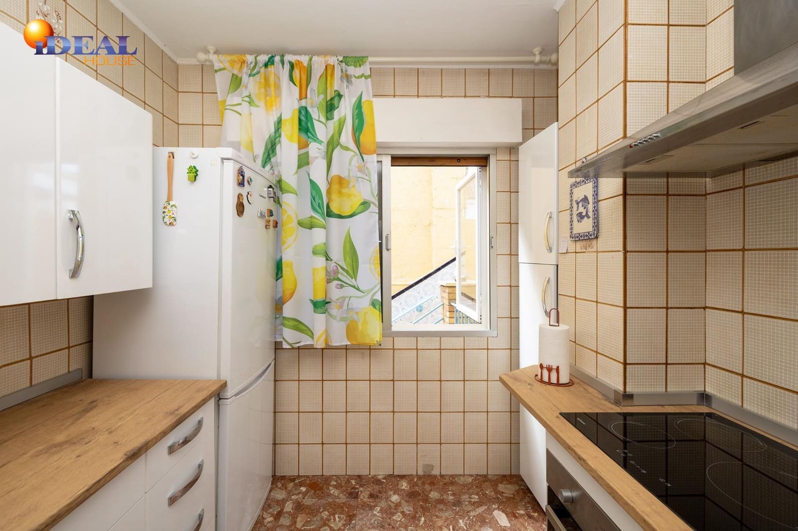 3 sovrum Lägenhet till salu i Armilla med garage - 298 000 € (Ref: 9433972)