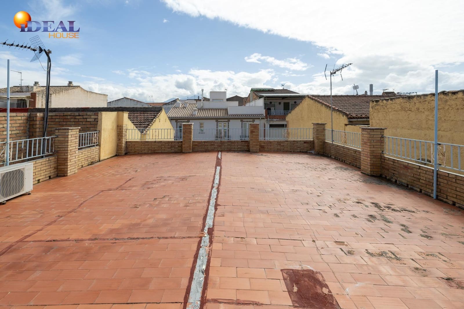 3 sovrum Lägenhet till salu i Armilla med garage - 298 000 € (Ref: 9433972)