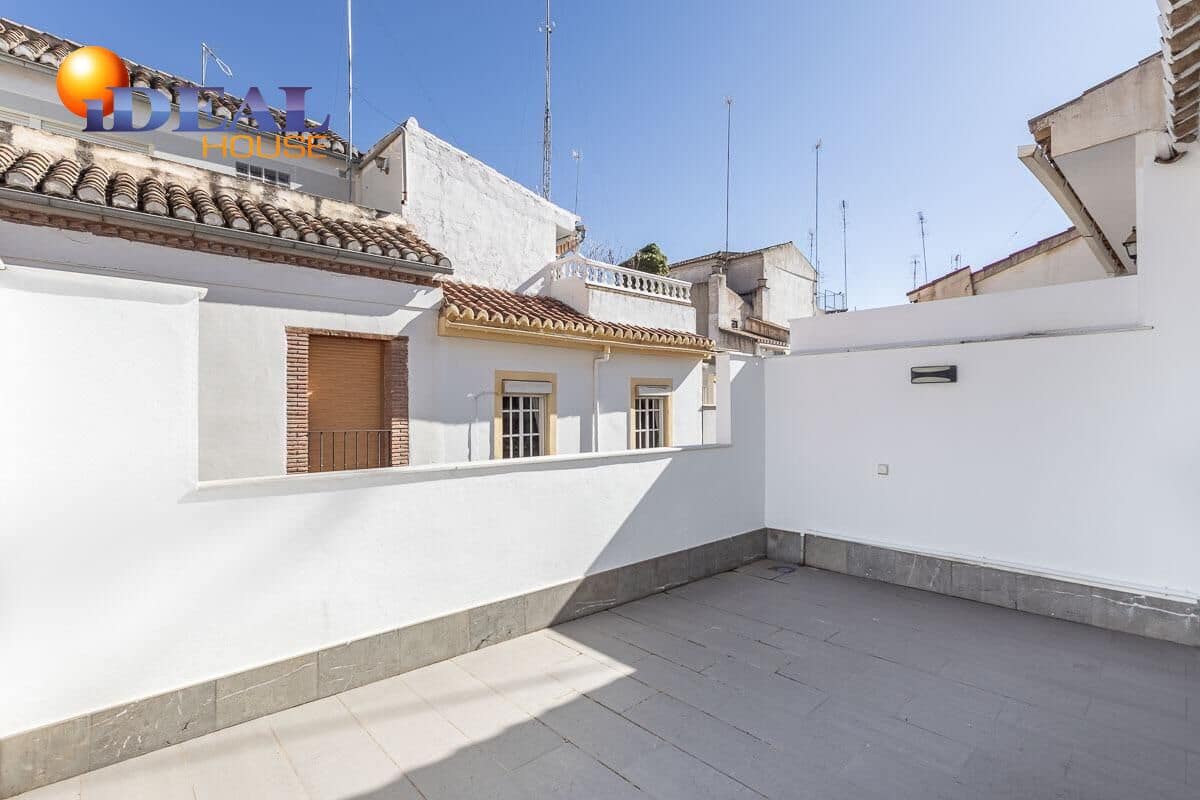 4 bedroom Apartment for sale in Granada city - € 750,000 (Ref: 9433973)