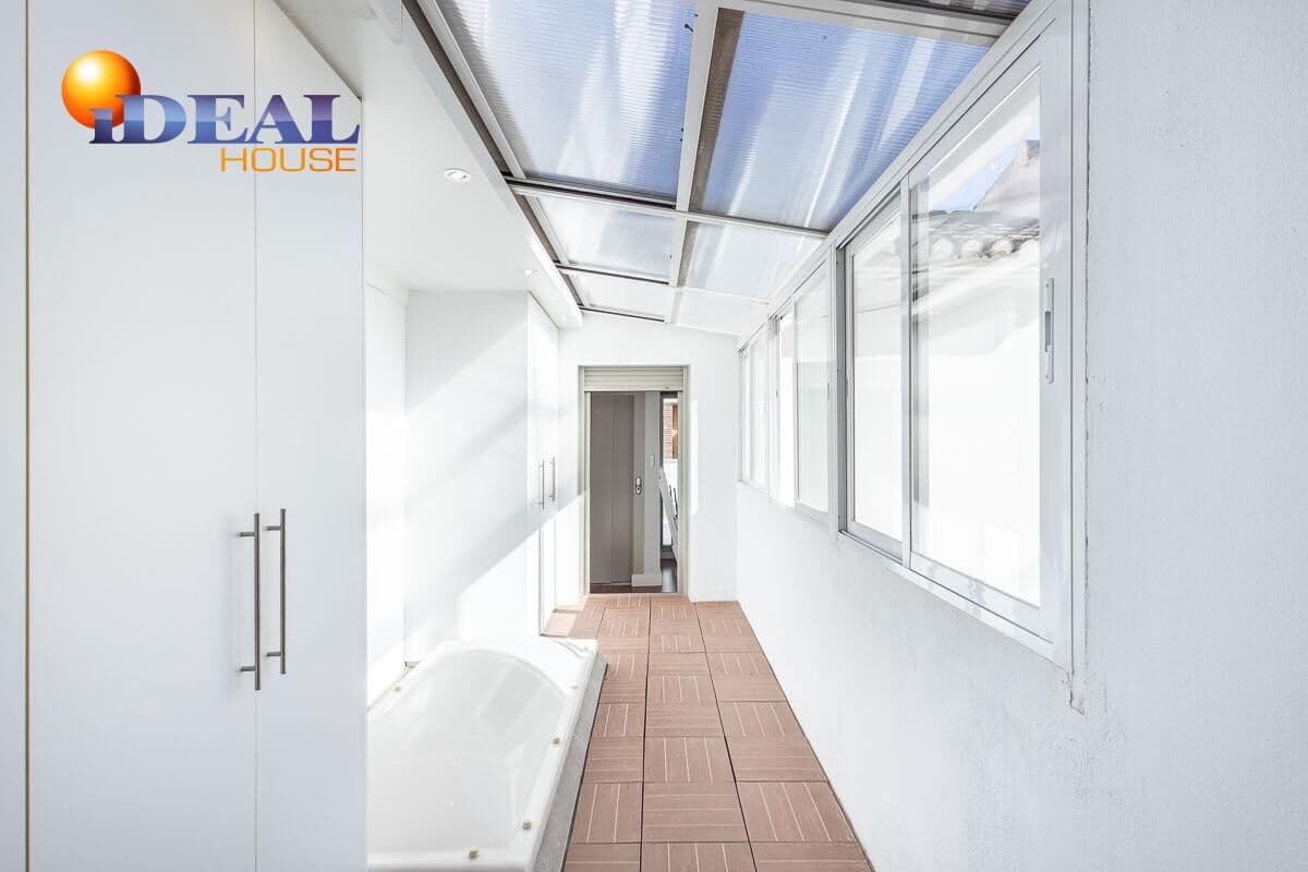 4 bedroom Apartment for sale in Granada city - € 750,000 (Ref: 9433973)