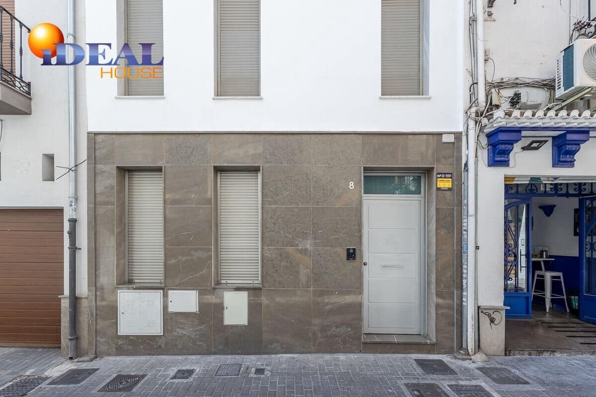 4 bedroom Apartment for sale in Granada city - € 750,000 (Ref: 9433973)