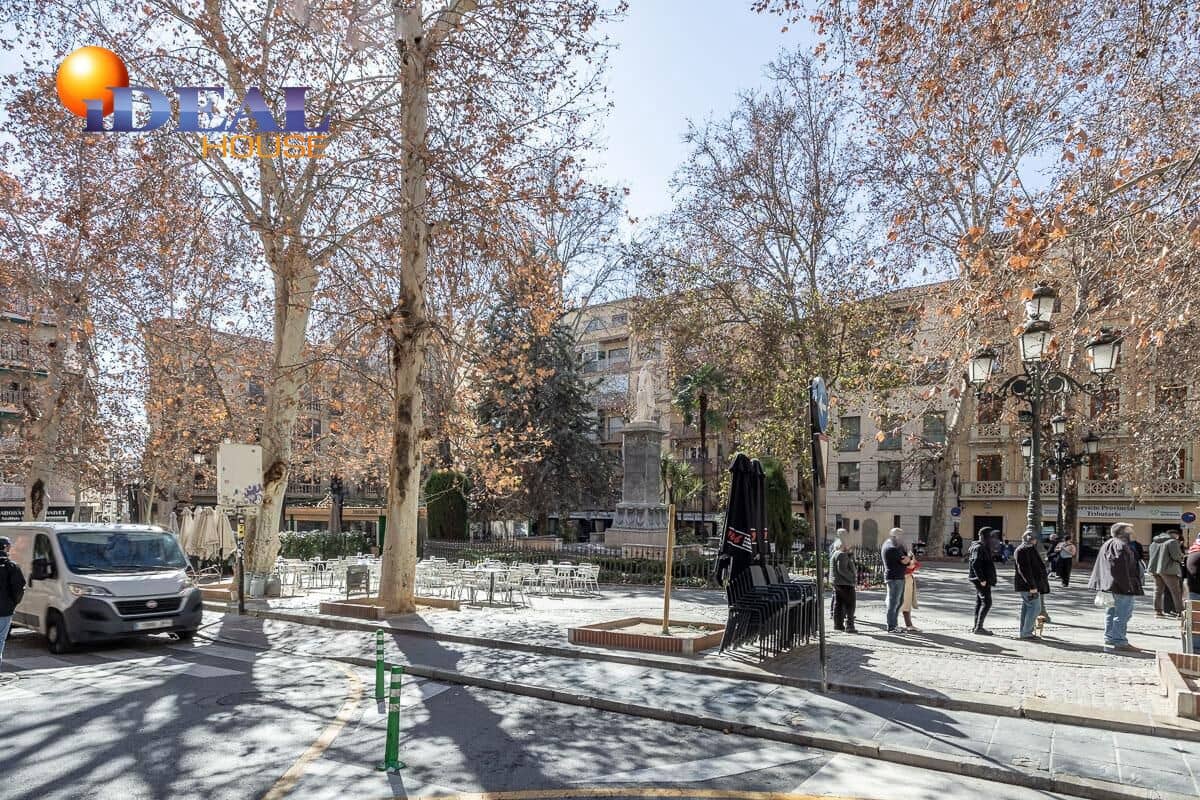 4 bedroom Apartment for sale in Granada city - € 750,000 (Ref: 9433973)