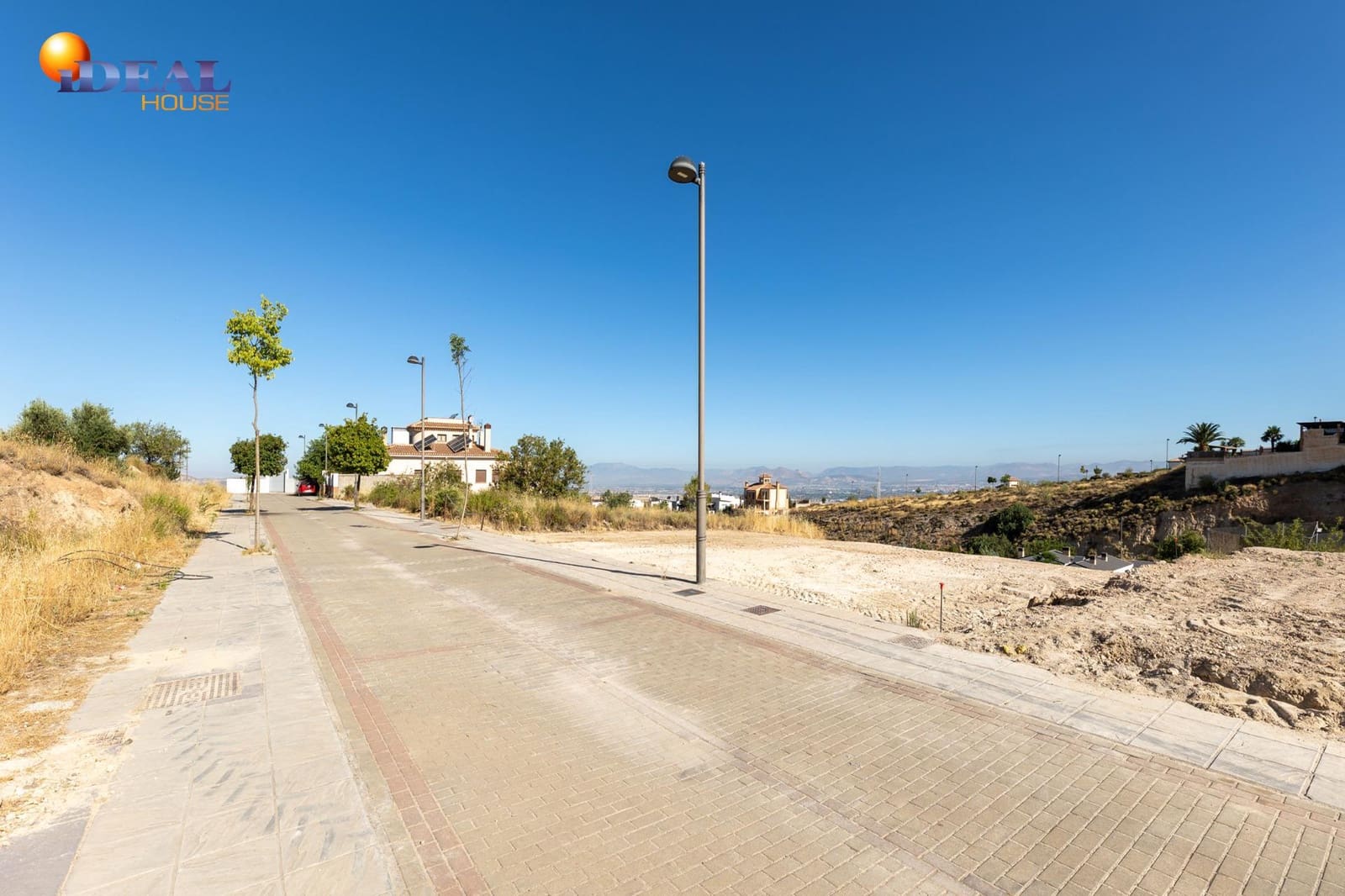 Terrain à Bâtir à vendre à La Zubia - 85 000 € (Ref: 9433975)