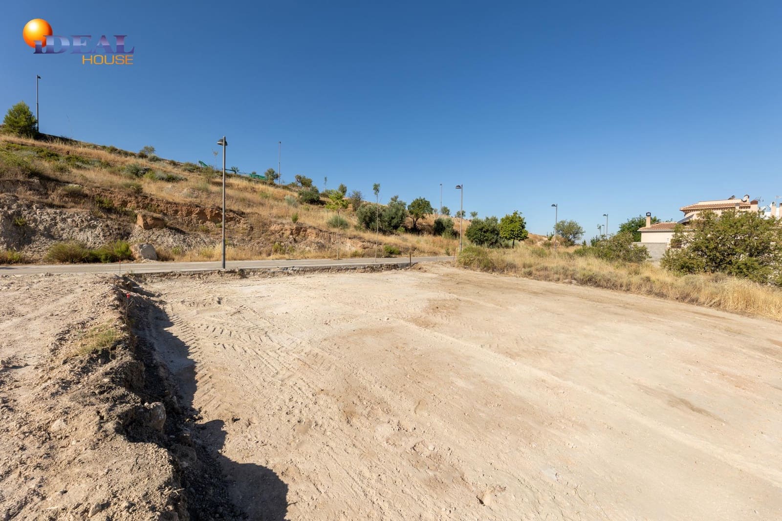 Terrain à Bâtir à vendre à La Zubia - 85 000 € (Ref: 9433975)