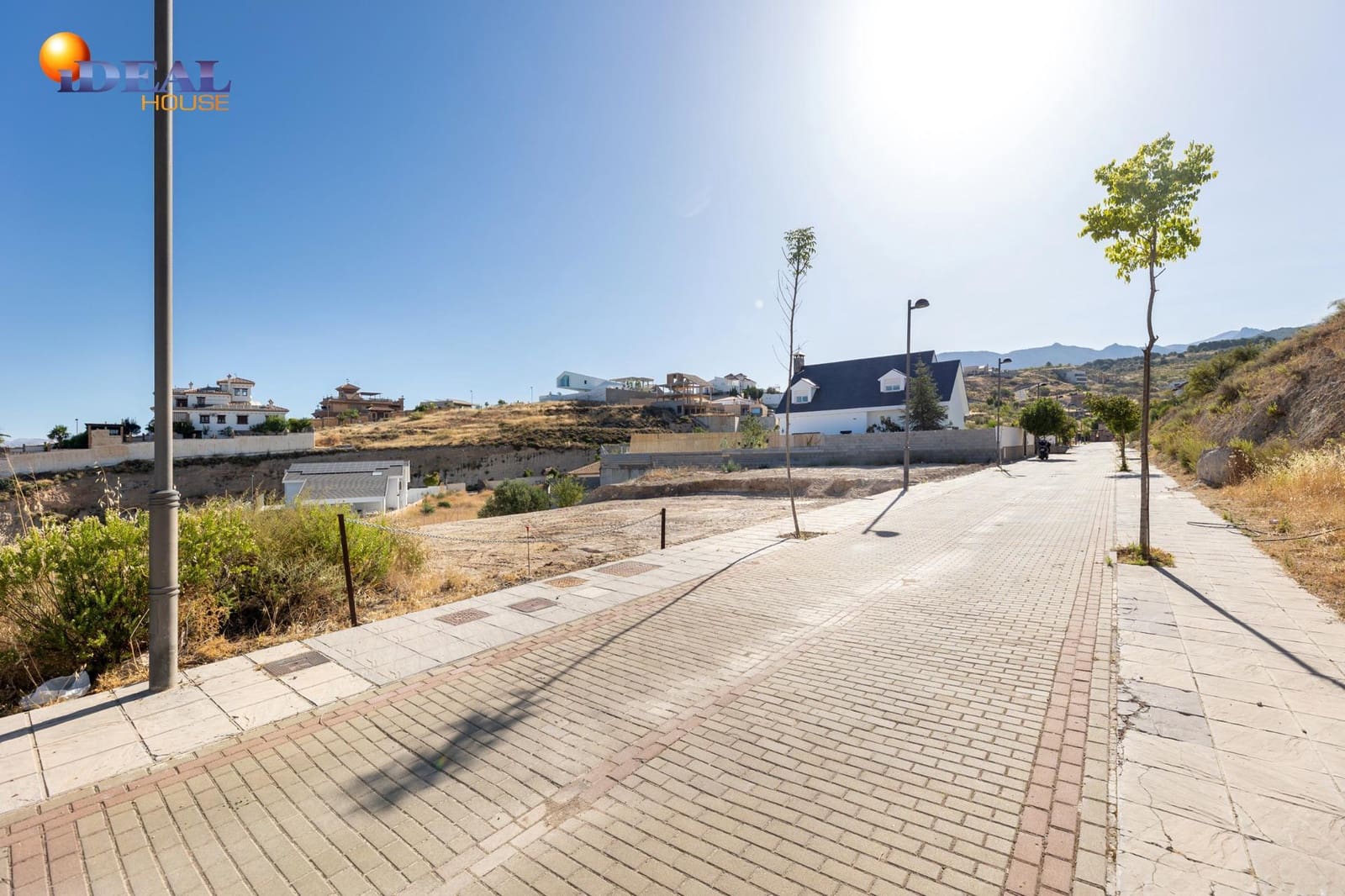 Terrain à Bâtir à vendre à La Zubia - 85 000 € (Ref: 9433975)