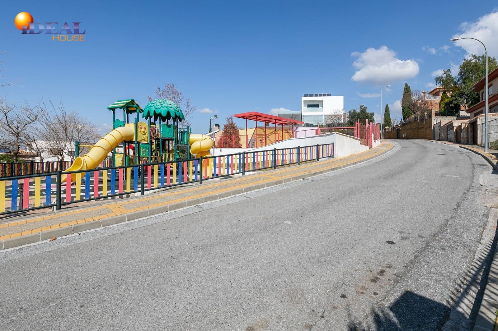 Byggegrund til salg i Jun - € 30.000 (Ref: 9433976)