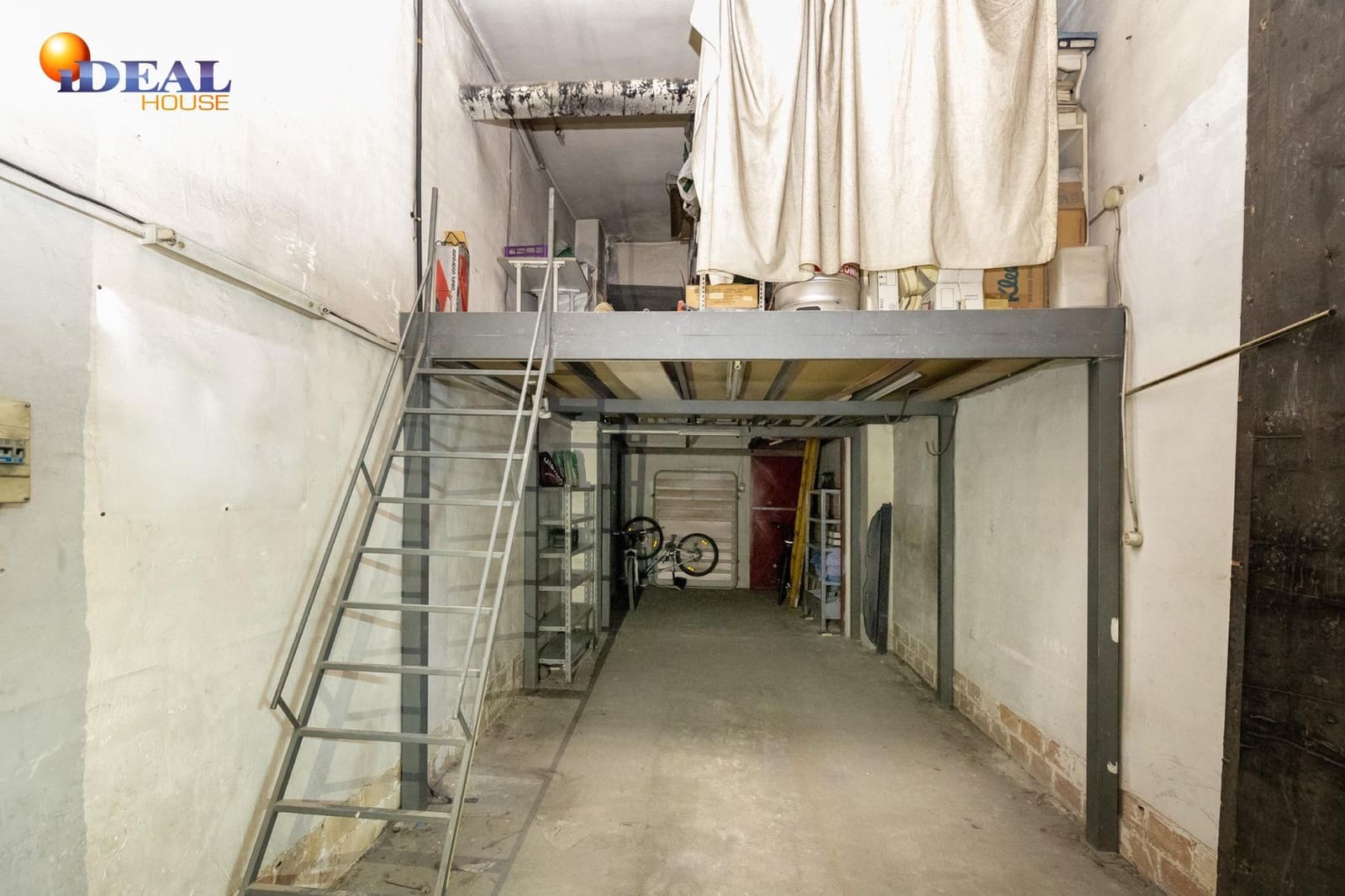 Garage for sale in Granada city - € 44,000 (Ref: 9433977)