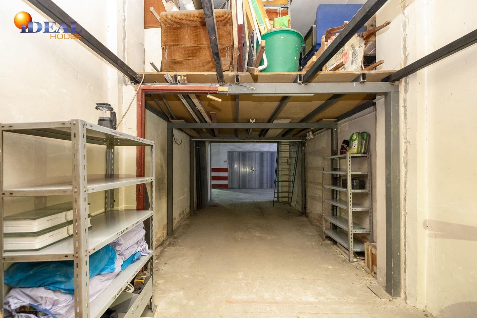 Garage for sale in Granada city - € 44,000 (Ref: 9433977)