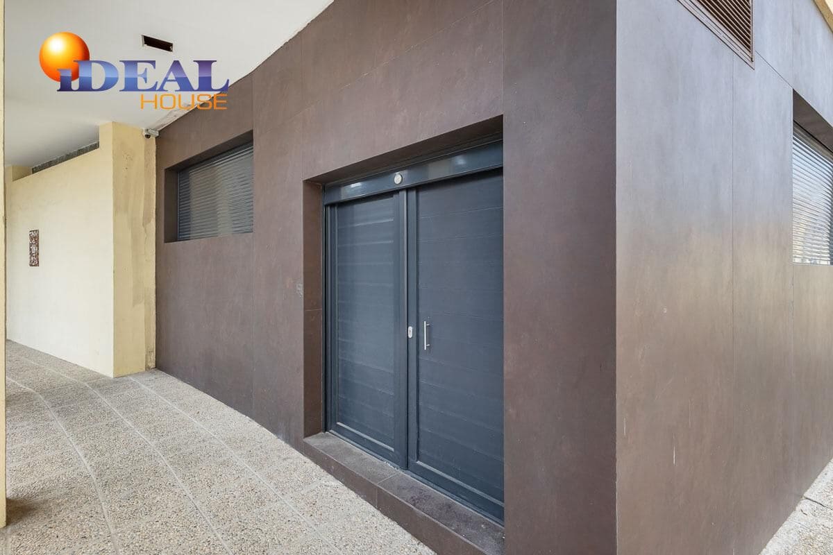 1 soveværelse Lejlighed til salg i Granada by - € 230.000 (Ref: 9433978)