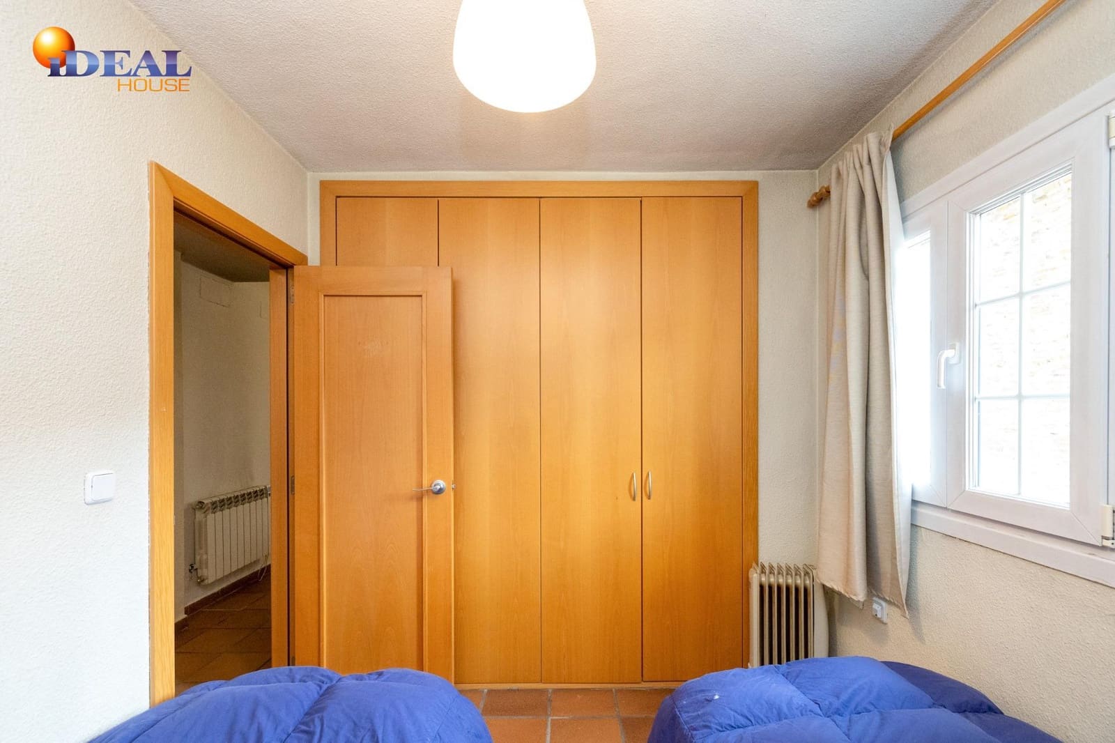 2 bedroom Flat for sale in Sierra Nevada with garage - € 175,000 (Ref: 9433981)