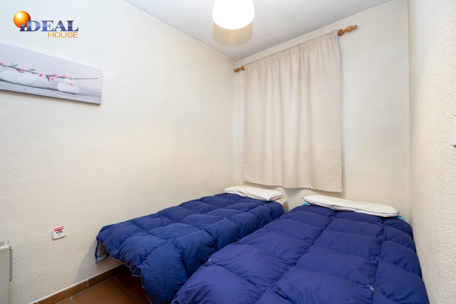 2 bedroom Flat for sale in Sierra Nevada with garage - € 175,000 (Ref: 9433981)