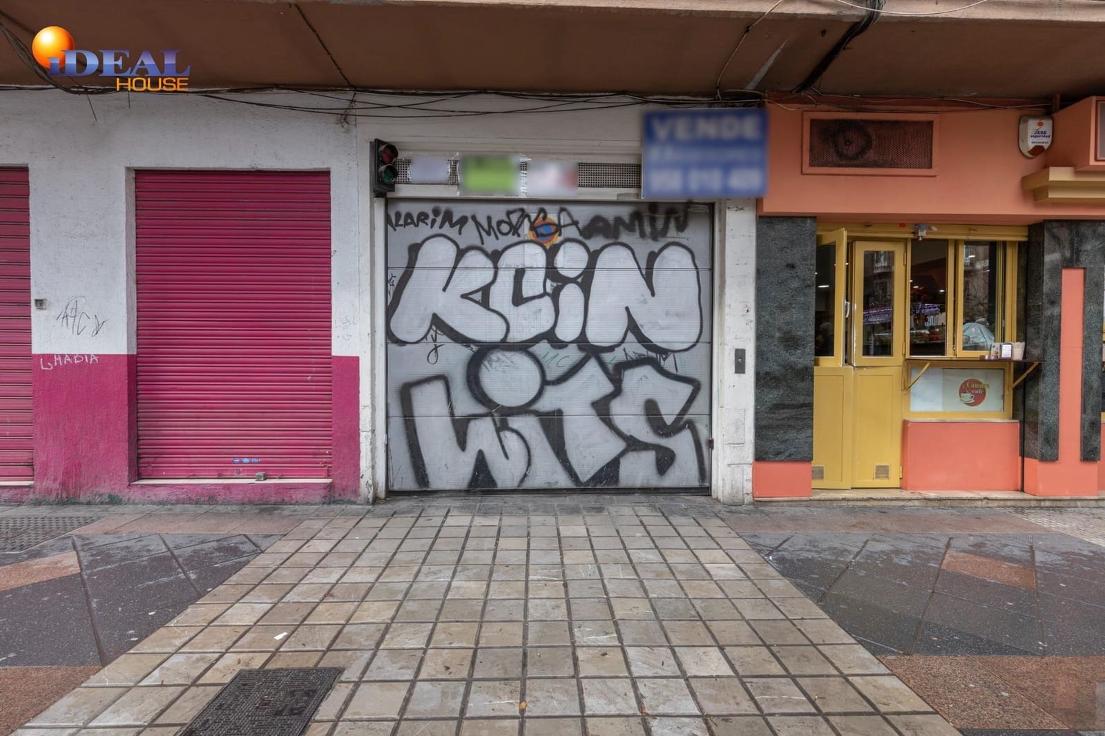 Garage for sale in Granada city - € 30,000 (Ref: 9433982)