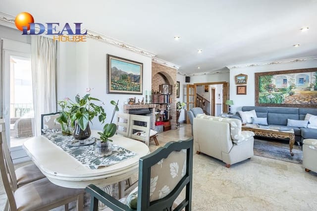 6 makuuhuone Huvila myytävänä paikassa Gójar mukana uima-altaan 
autotalli - 445 000 € (Ref: 9433983)